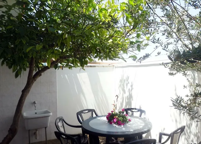 Ξενοδοχείο με διαμερίσματα Masseria Faga 4*